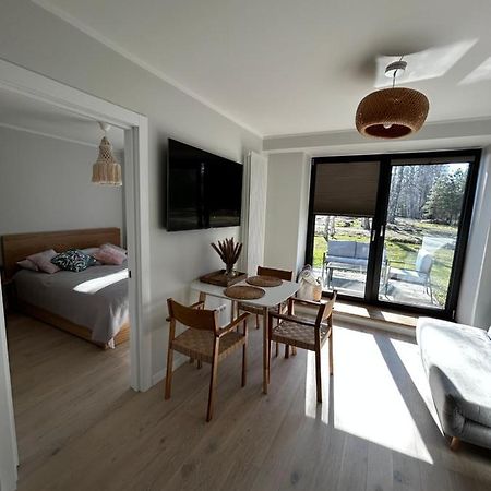 Albatross Getaway By The Sea, Spa And Forest With A Terrace Ķesterciems المظهر الخارجي الصورة